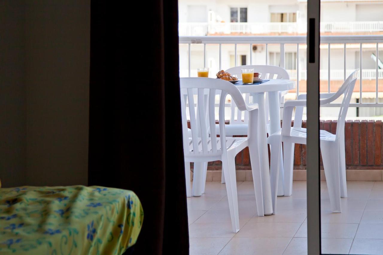 Apcostas Lotus Apartment Blanes Bagian luar foto