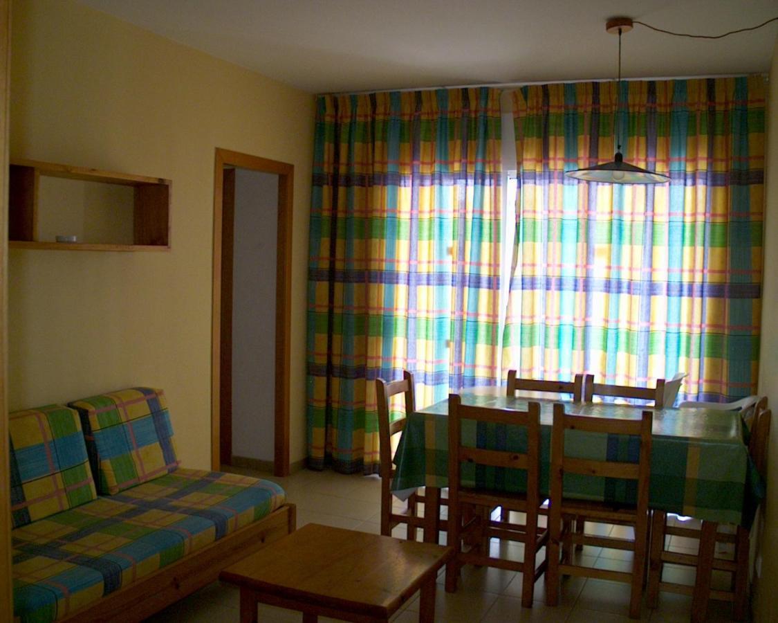 Apcostas Lotus Apartment Blanes Bagian luar foto